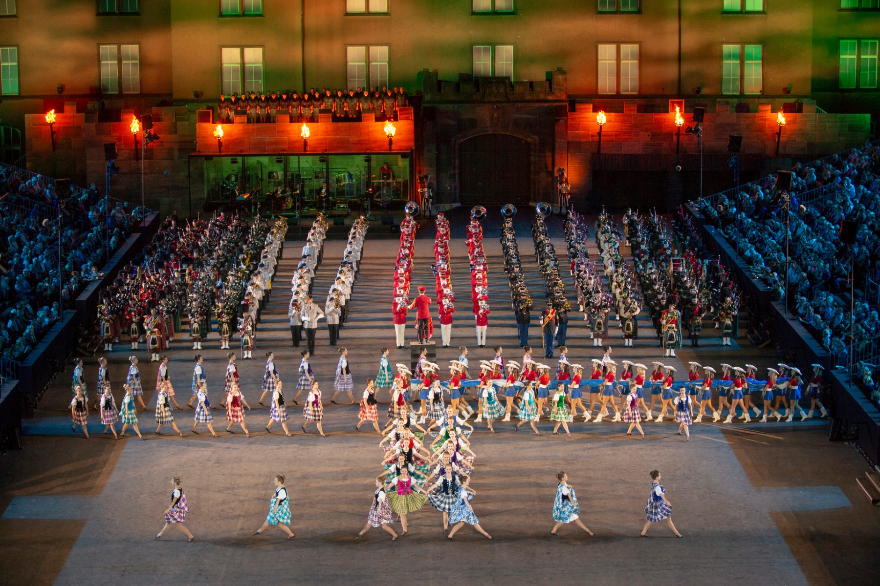 Basel Tattoo 3 Tage Basel, Schweiz DLT Travel